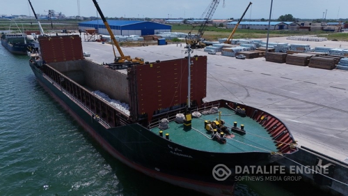 رشد پرشتاب عملکرد بندر کاسپین؛ افزایش ۵۳٪ تخلیه و بارگیری و جهش صادرات و ترانزیت سوخت